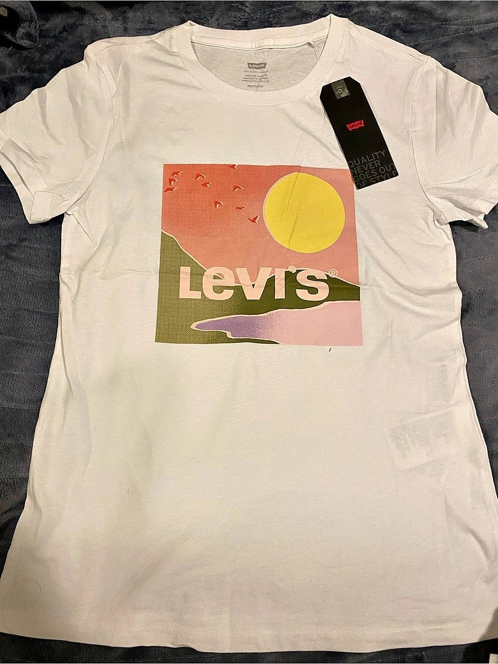 Levi's Graphic Sunset T-Shirt Graphic Tee White XS